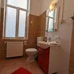 Key In Main Square Appartement