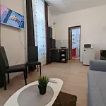 Key In Main Square Appartement