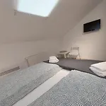 Key In Main Square Appartement