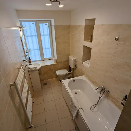 Key In Main Square Апартаменты *