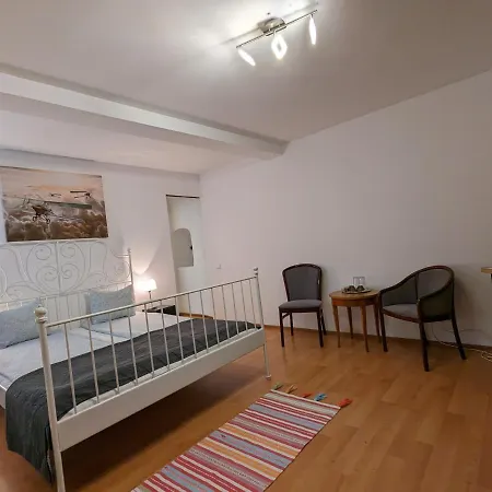 Key In Main Square Апартаменты