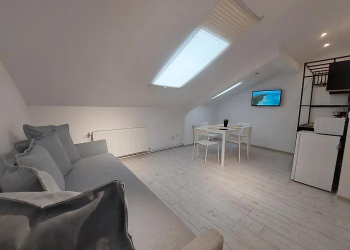 Key In Main Square Apartment