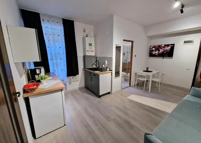 아파트 Key In Main Square